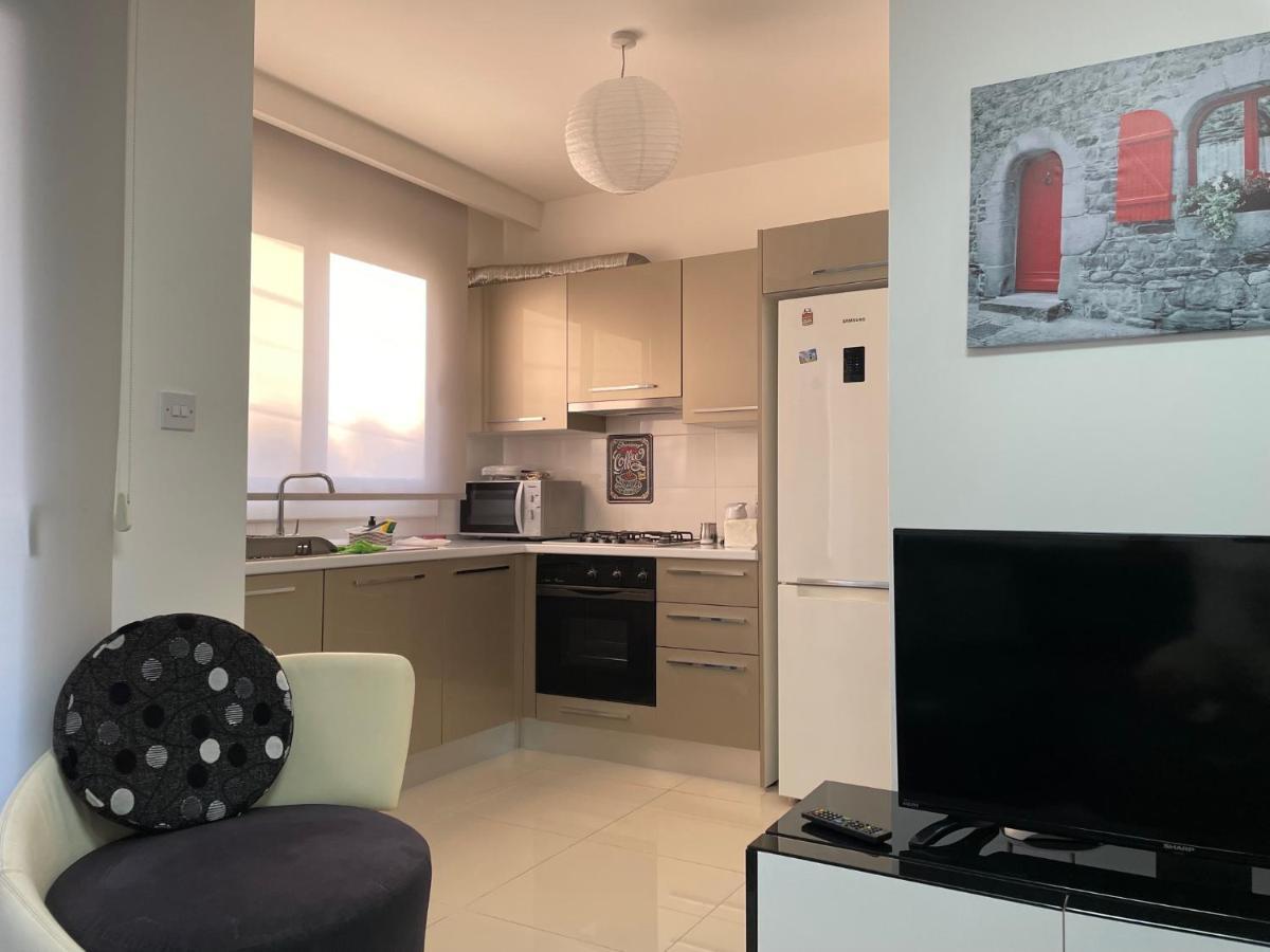 דירות Girne Merkez Cozy 2+1 Daire Wifi +Netflix מראה חיצוני תמונה
